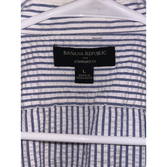 Banana Republic Seersucker Mens Sz L Standard Fit Blue Stripe Short Sleeve Shirt - Picture 2 of 7